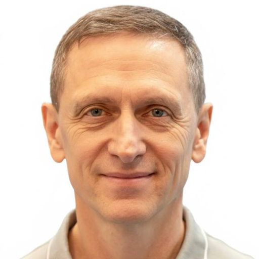 Денис Сурков